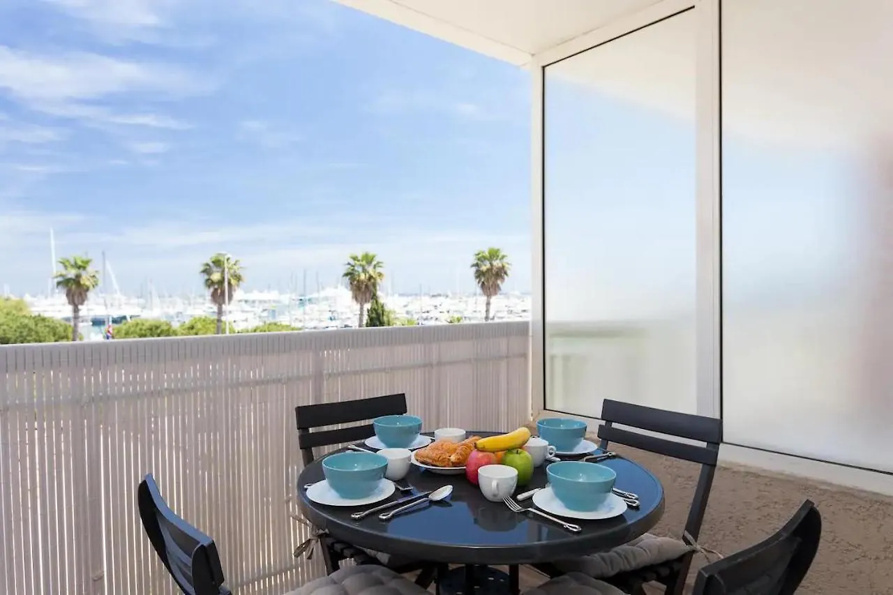 Modern Studio Apt W/Balcony/Port Views/Nr Old Town Antibes Apartment